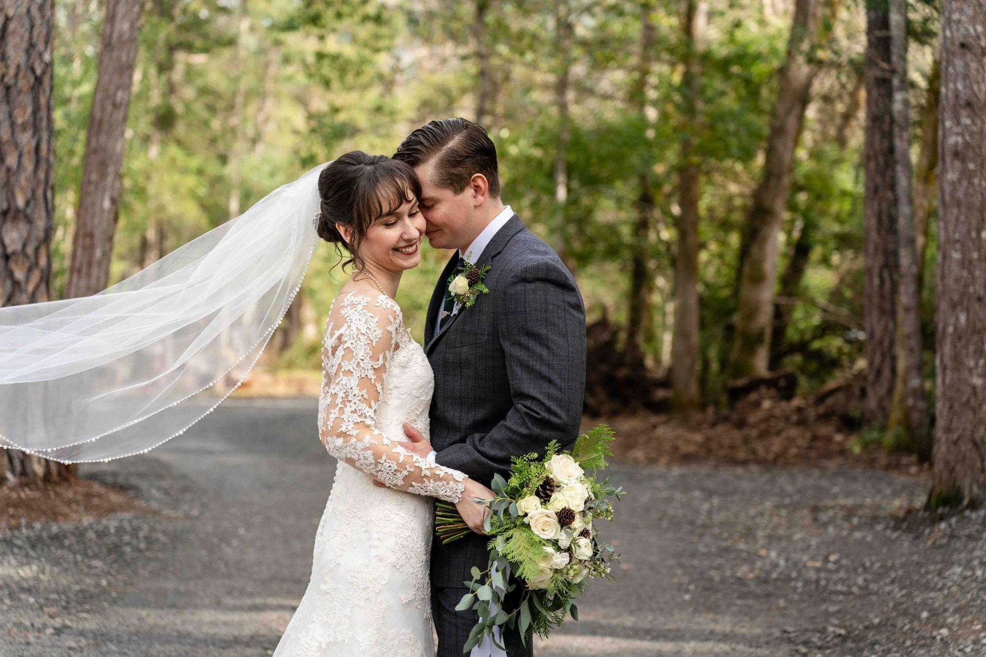 carousel-hero-element image-0